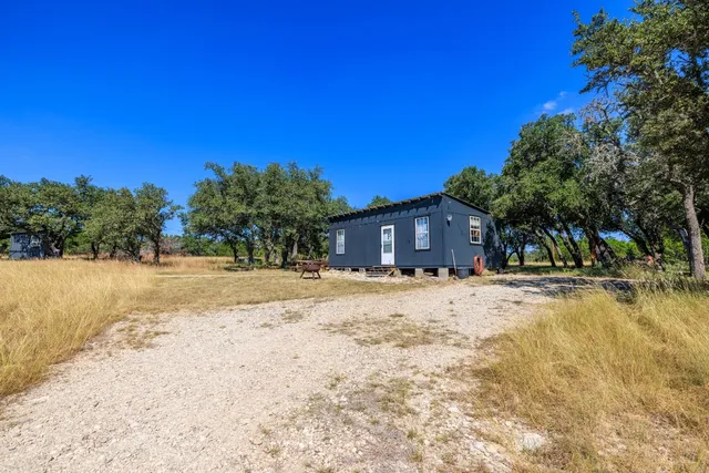 $639,000 | Lot 10 North Laird Road, London, TX 76854