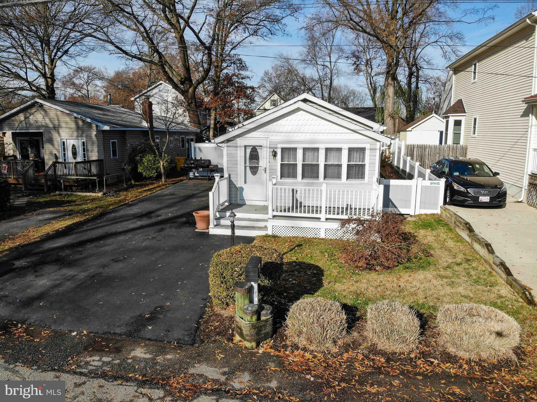 418 Silver Run Road Edgewater, MD 21037 - Photo 3 of 40