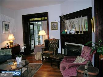 250 Radnor Street Road Wayne, PA 19087 - Photo 2 of 6 Living Room