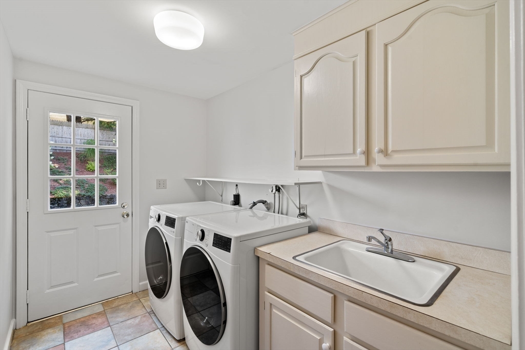 45 Hancock Street Lexington, MA 02420 - Photo 15 of 41