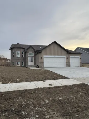 $449,800 | 8252 Dylan Drive, Merrillville, IN 46410