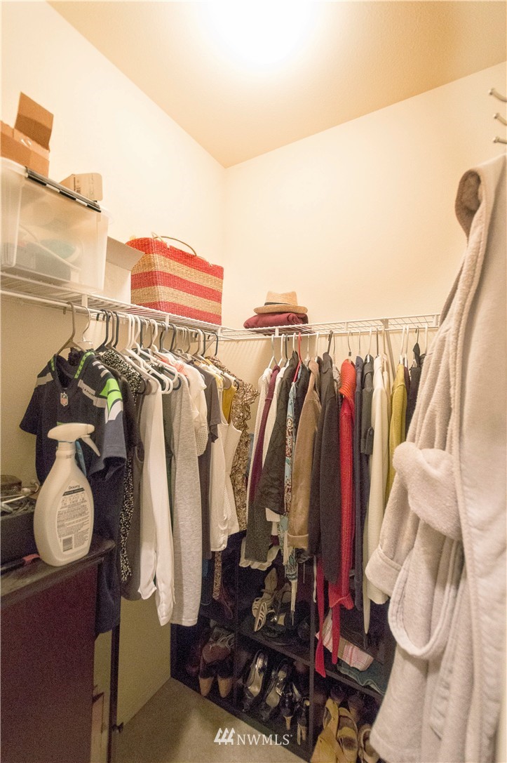 420 South 46th Place, Unit F Renton, WA 98055 - Photo 10 of 14