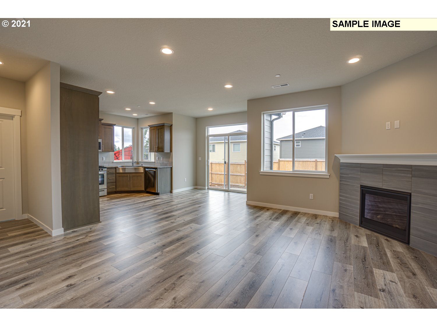 17005 Northeast 18th Avenue Ridgefield, WA 98642 - Photo 2 of 10 Gallery Image 2