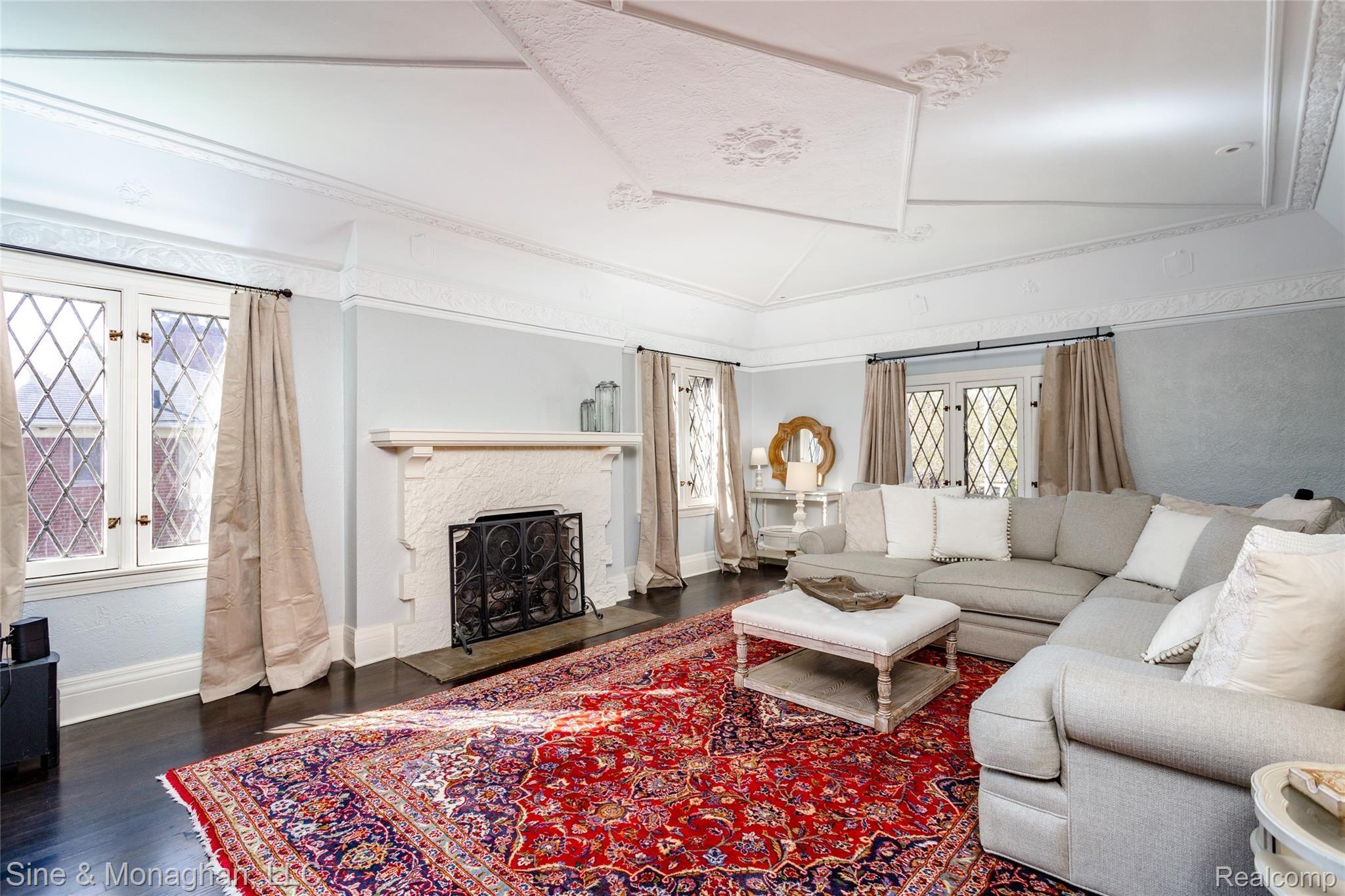776 Trombley Road Grosse Pointe, MI 48230 - Photo 26 of 78 776 Trombley L021.jpg