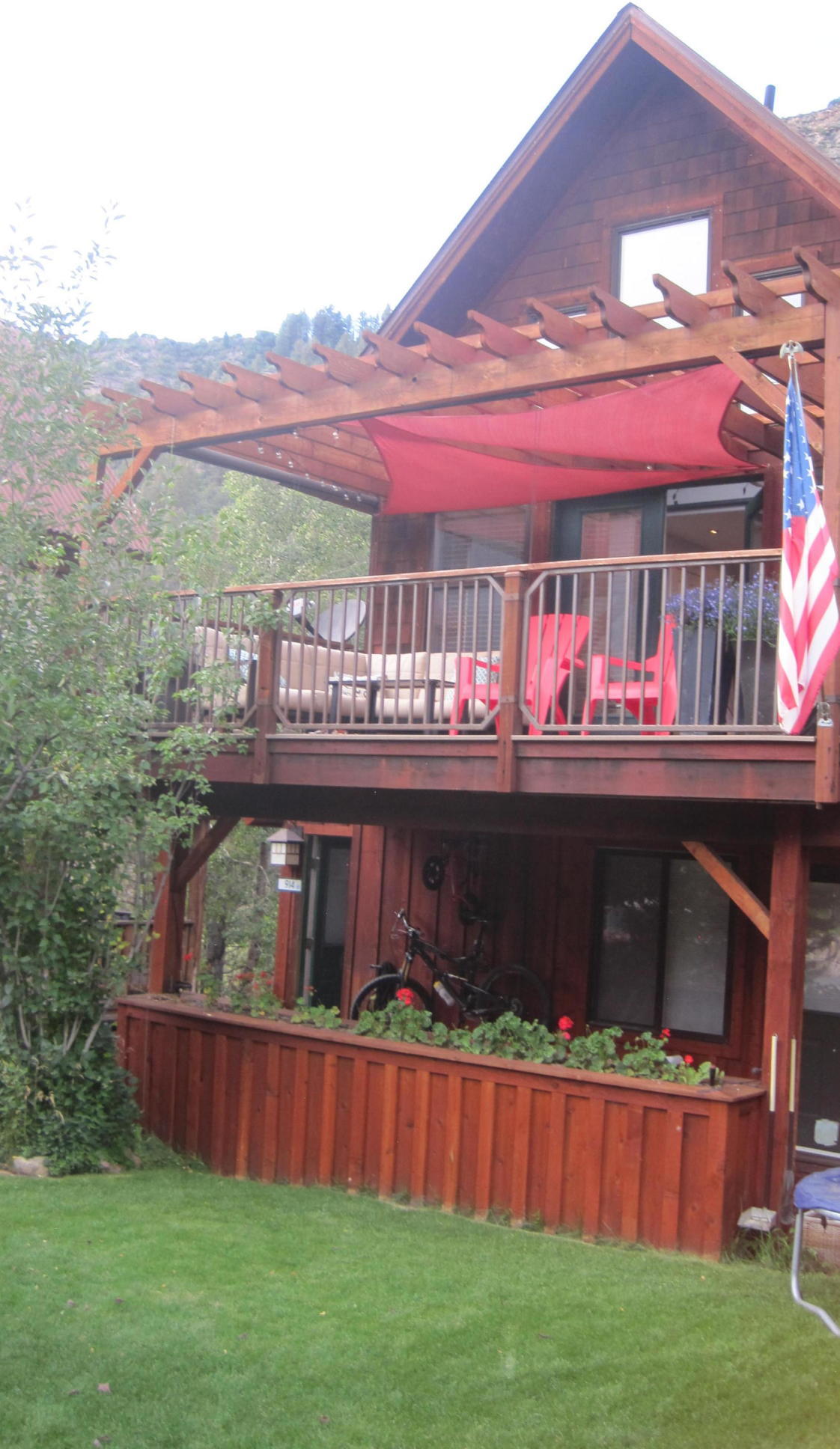 914 Two Rivers Drive Telluride, CO 81435 - Photo 4 of 22 House Front and Yard