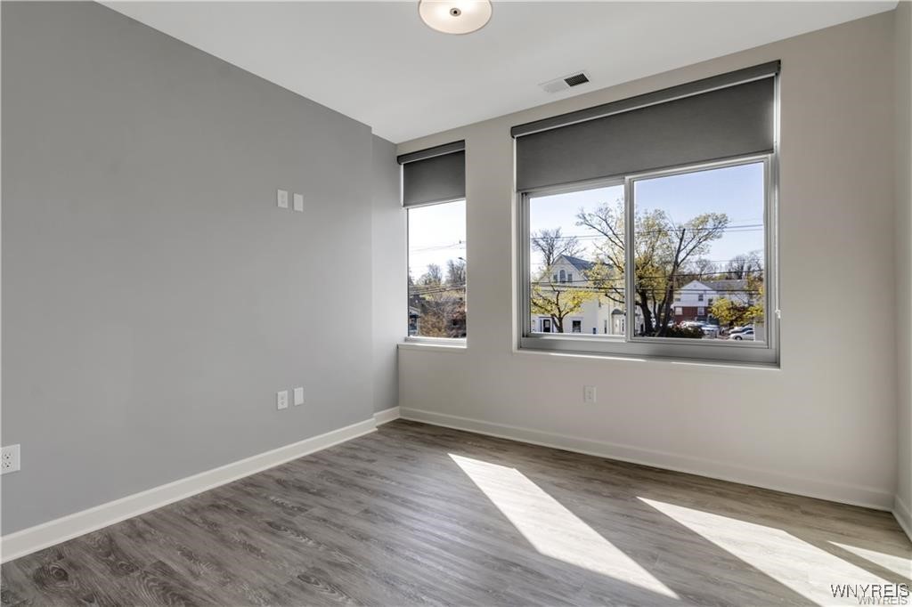 5712 Main Street, Unit 220 Amherst, NY 14221 - Photo 16 of 21