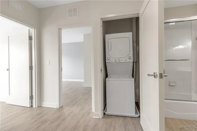 $2,400 | 5712 Main Street, Unit 220, Amherst, NY 14221