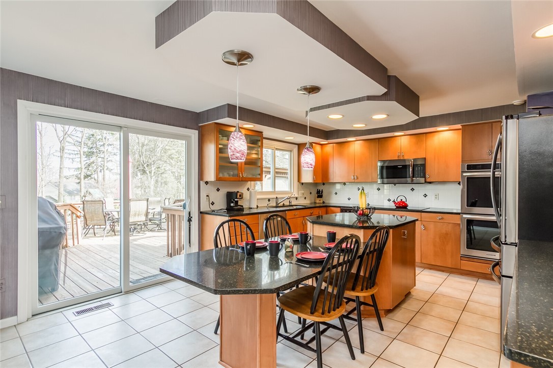 37 Greylock Ridge Pittsford, NY 14534 - Photo 10 of 27