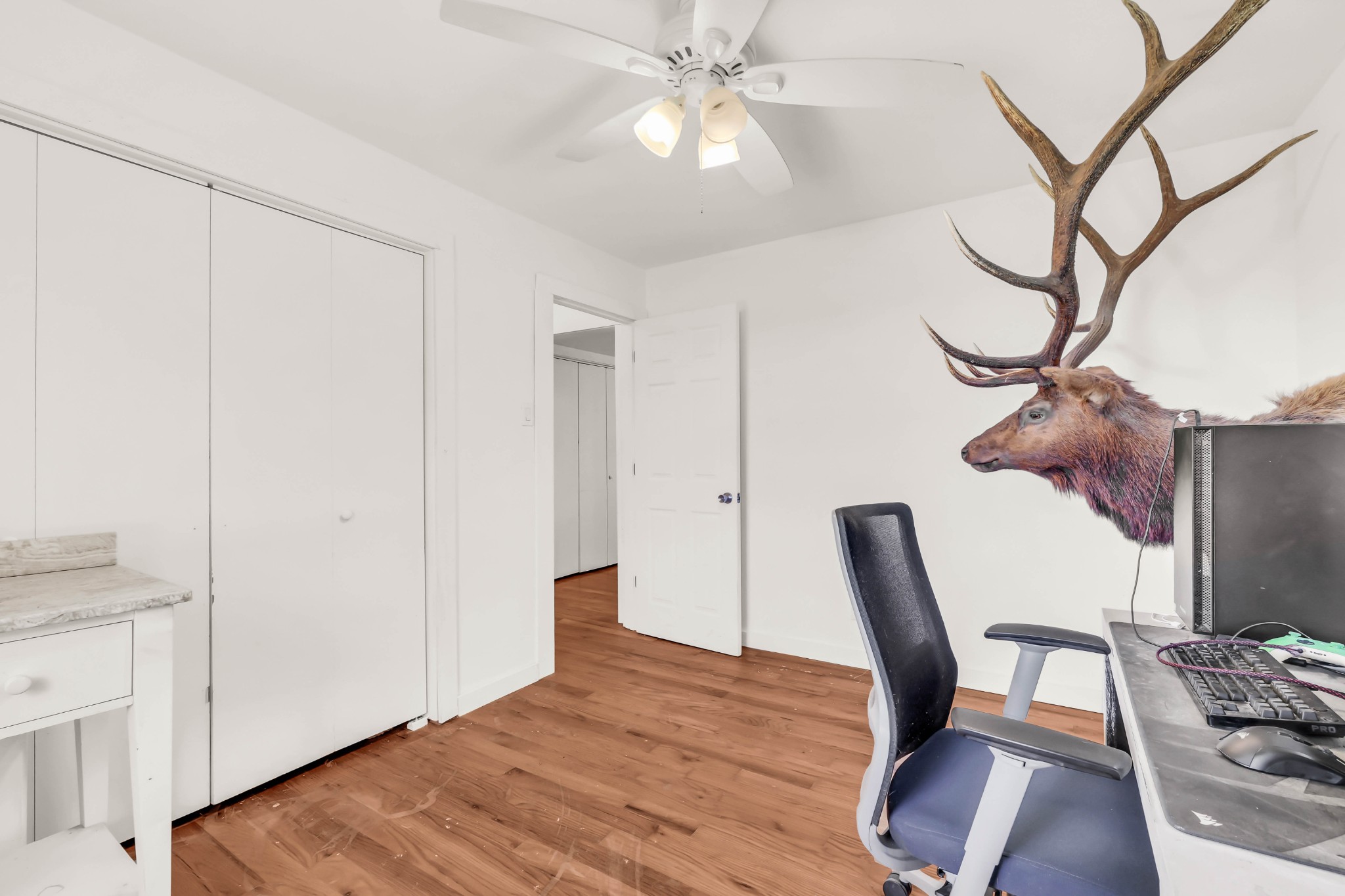 1068 Hugh Hunter Road Oak Grove, KY 42262 - Photo 19 of 30 a view of a room with furniture and wooden floor