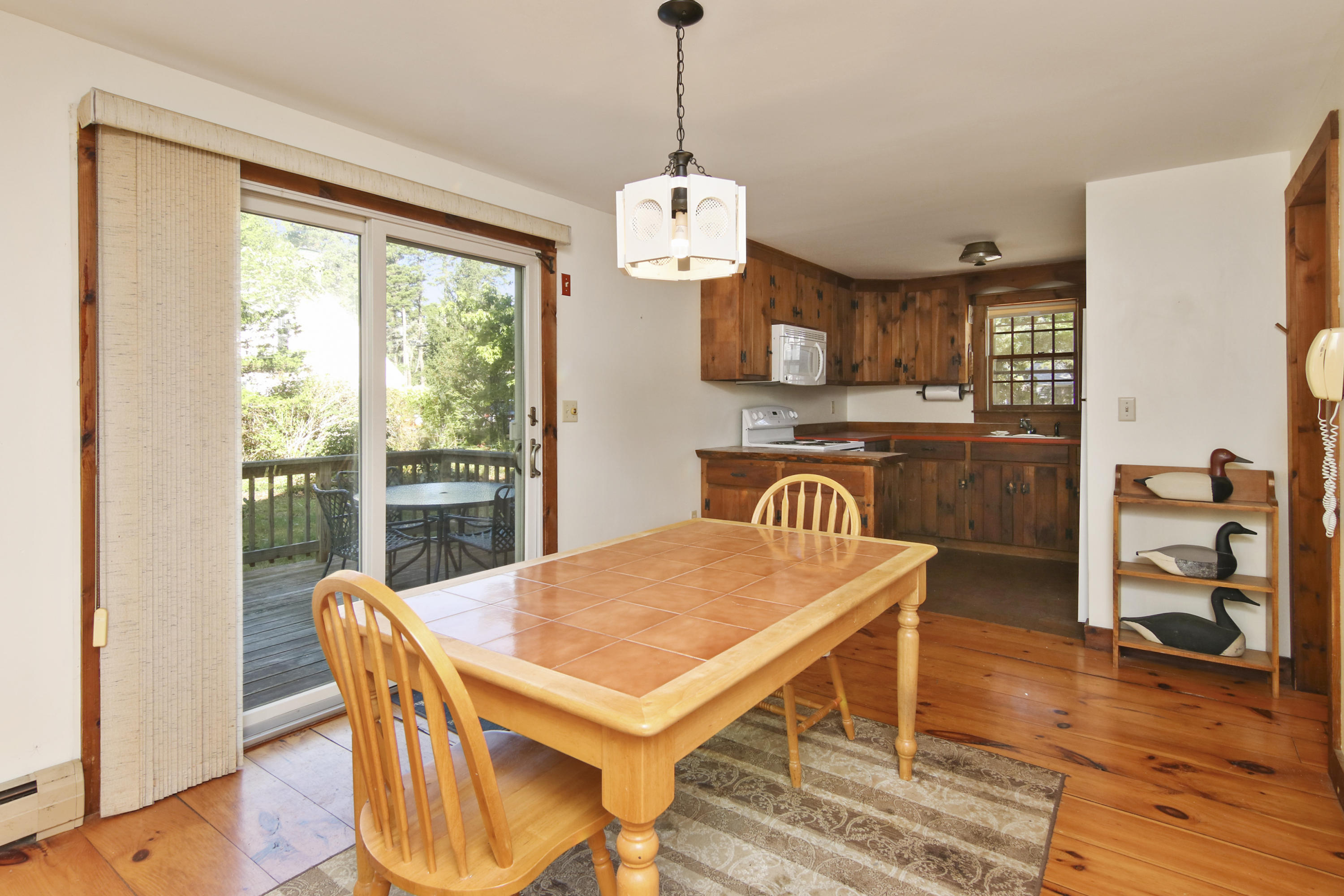 745 Governor Prence Road Eastham, MA 02642 - Photo 8 of 25 Dining area