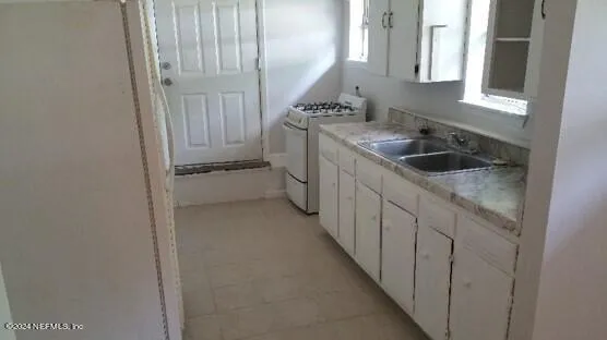 $549,000 | 5419 Woodcrest Road, Jacksonville, FL 32205