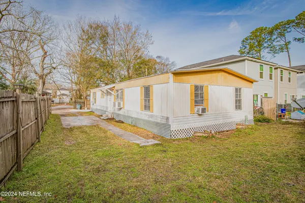 $549,000 | 5419 Woodcrest Road, Jacksonville, FL 32205