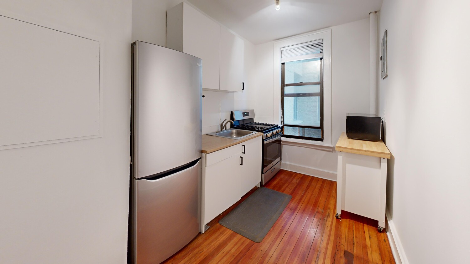 70 Haven Avenue, Unit 4A Manhattan, NY 10032 - Photo 3 of 6