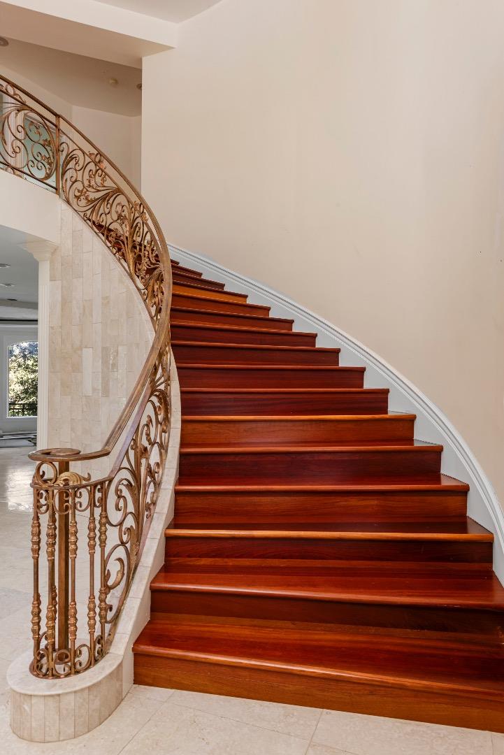 1 Reids Roost Road Woodside, CA 94062 - Photo 18 of 24 a view of entryway