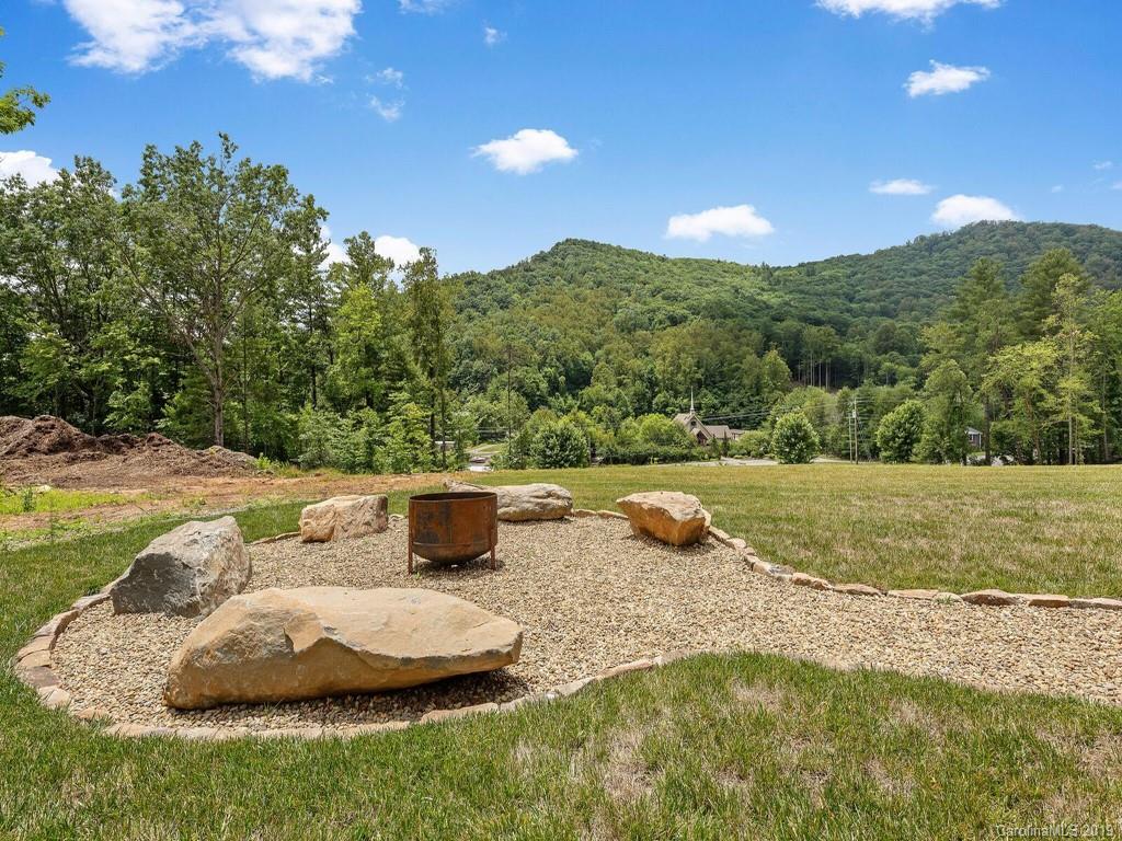 26 Westside Village Road, Unit 8 Fairview, NC 28730 - Photo 21 of 22 Gallery Image 21