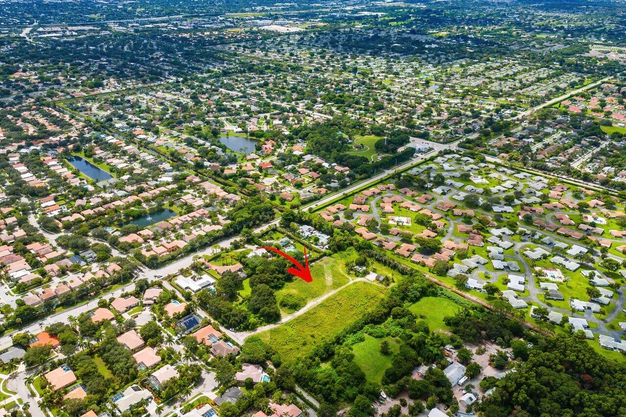4594 133rd Road South, Unit LUCCA Delray Beach, FL 33445 - Photo 14 of 16 a view of a lush green field