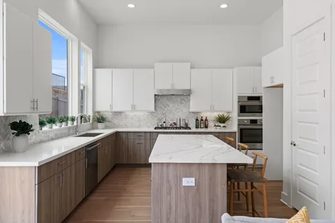 $574,900 | 5517 Toscana Avenue, Austin, TX 78724