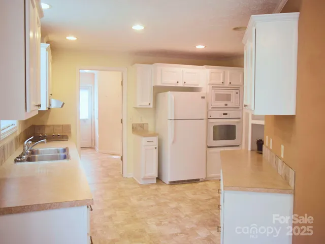 $235,000 | 2519 Old Catholic Church Road, Blackstock, SC 29014