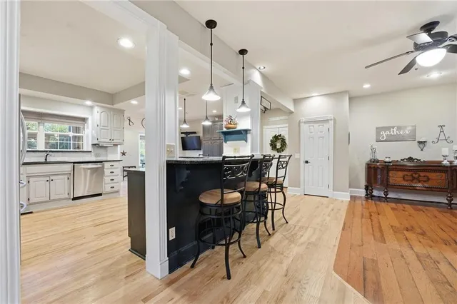 $769,000 | 204 Southwest 2nd Street, Lee's Summit, MO 64063