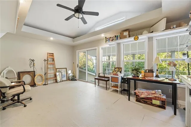 $769,000 | 204 Southwest 2nd Street, Lee's Summit, MO 64063