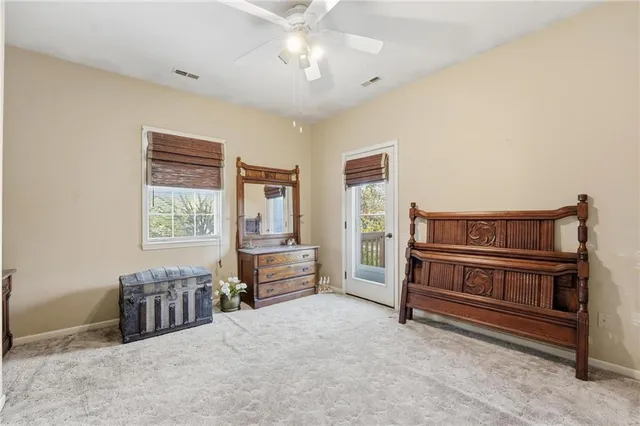 $769,000 | 204 Southwest 2nd Street, Lee's Summit, MO 64063