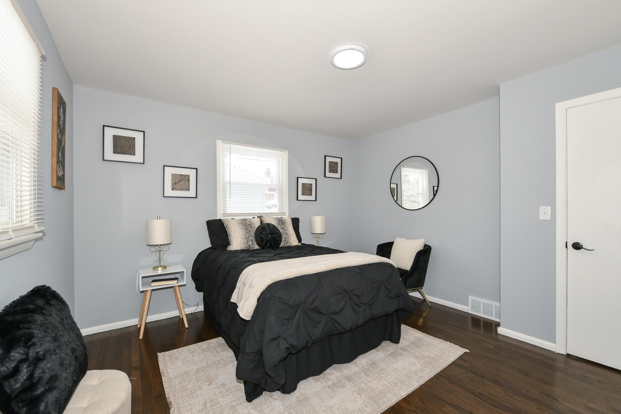 5957 North 64th Street Milwaukee, WI 53218 - Photo 15 of 36 Primary Bedroom