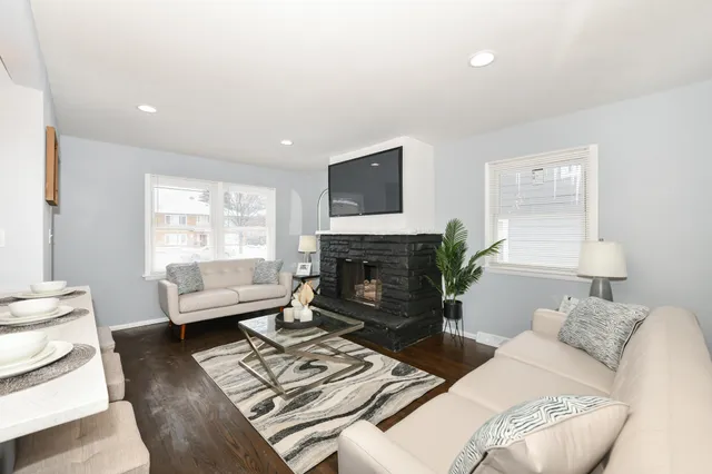 $299,900 | 5957 North 64th Street, Milwaukee, WI 53218