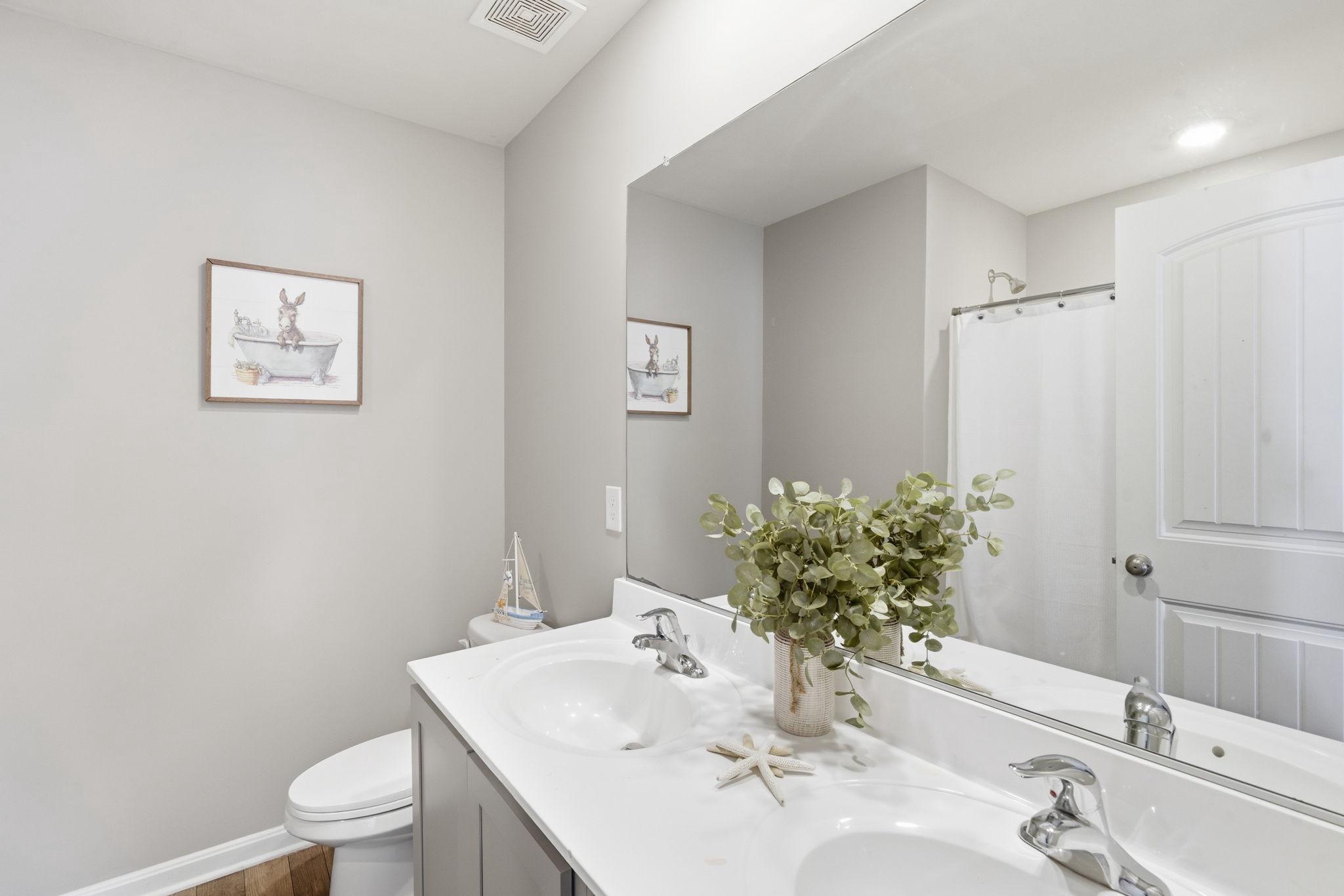 214 Silver Heel Road Chestertown, MD 21620 - Photo 22 of 26 2nd floor full bath
