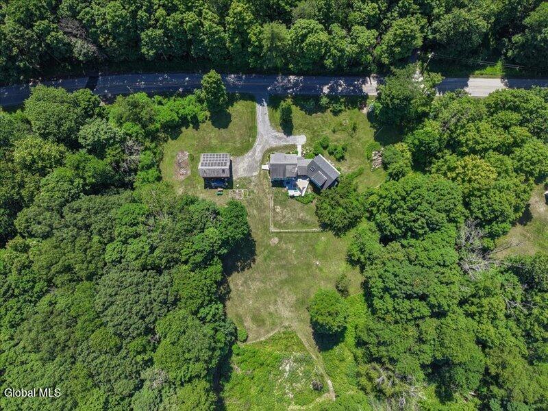 78 Condon Road Stillwater, NY 12170 - Photo 4 of 84 4) 73132-6a33f49650d35