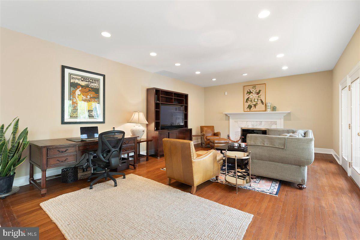 250 Arreton Road Princeton, NJ 08540 - Photo 15 of 41 Family Room