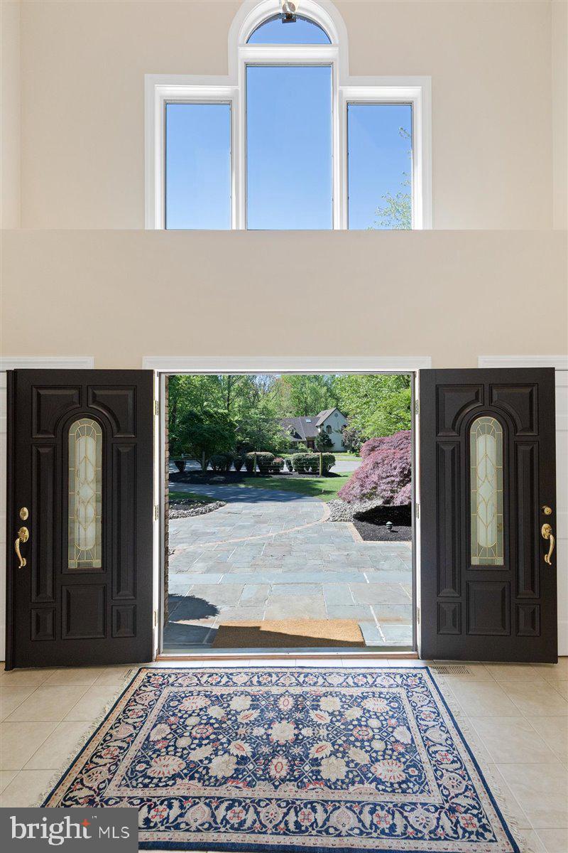 250 Arreton Road Princeton, NJ 08540 - Photo 3 of 41 Foyer