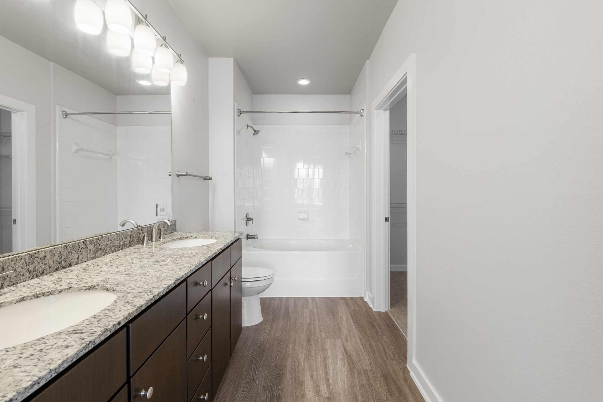 1900 Barton Springs Road, Unit 4017 Austin, TX 78704 - Photo 17 of 40