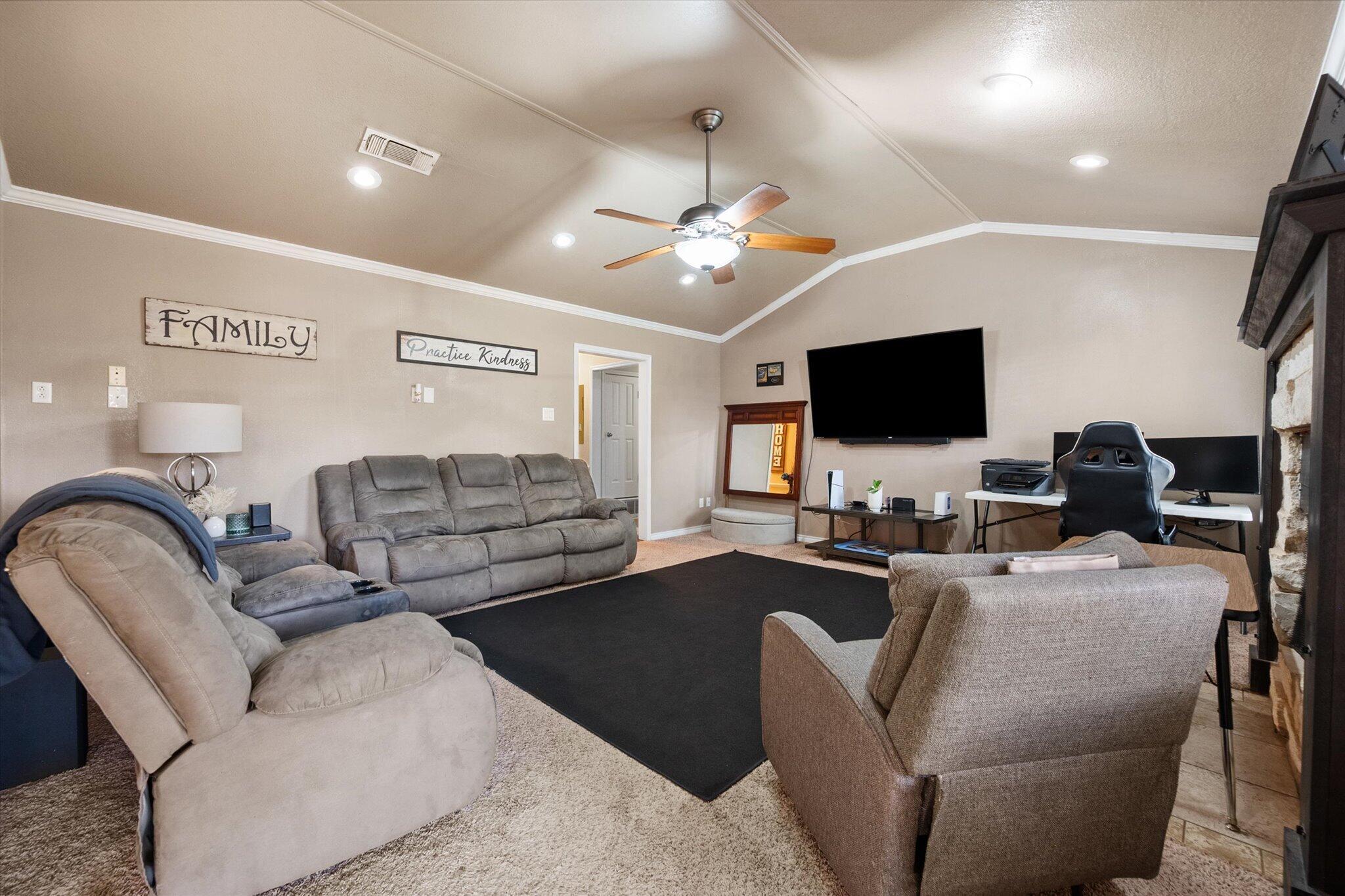 3701 100th Street Lubbock, TX 79423 - Photo 12 of 29 14-3701 100th 1785