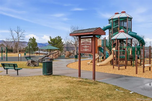 a view of outdoor space yard deck and patio
