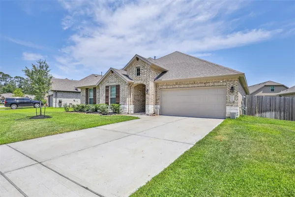 $2,949 | 18102 Humber River Lane, Houston, TX 77044