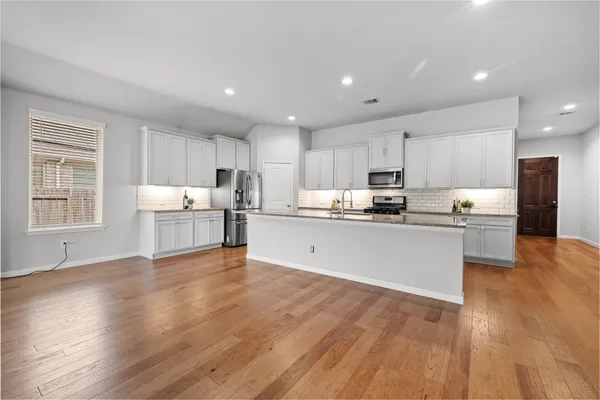 $2,949 | 18102 Humber River Lane, Houston, TX 77044