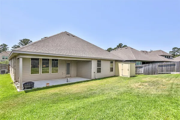 $2,949 | 18102 Humber River Lane, Houston, TX 77044
