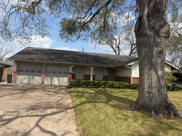 $1,695 | 6402 Tarna Lane, Houston, TX 77074