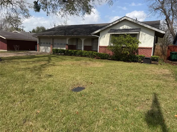 $1,695 | 6402 Tarna Lane, Houston, TX 77074