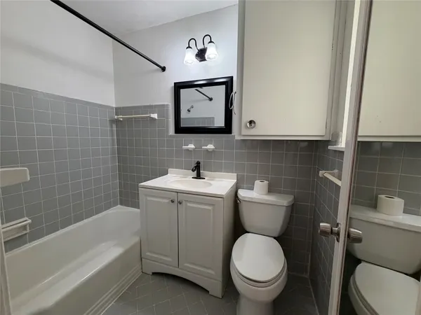 $1,695 | 6402 Tarna Lane, Houston, TX 77074
