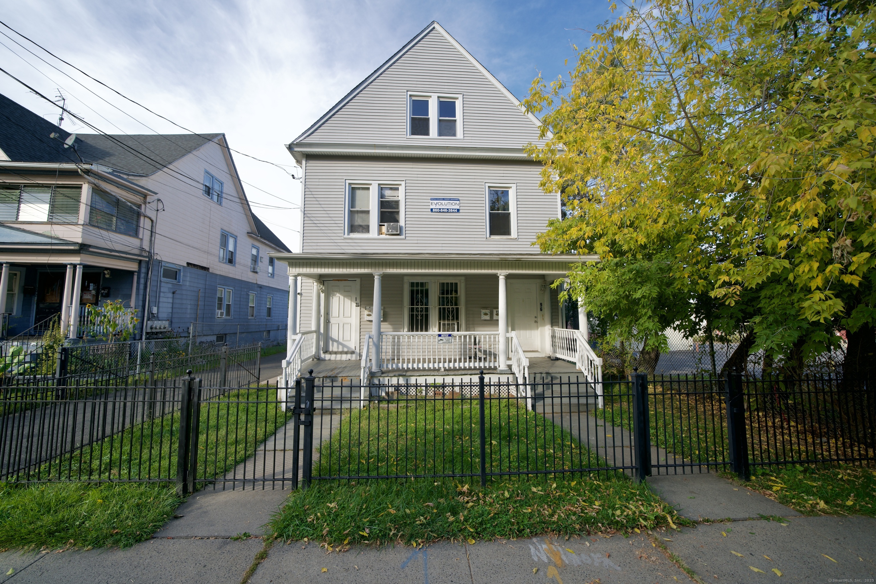 96 Sargeant Street Hartford, CT 06105 - Photo 2 of 37