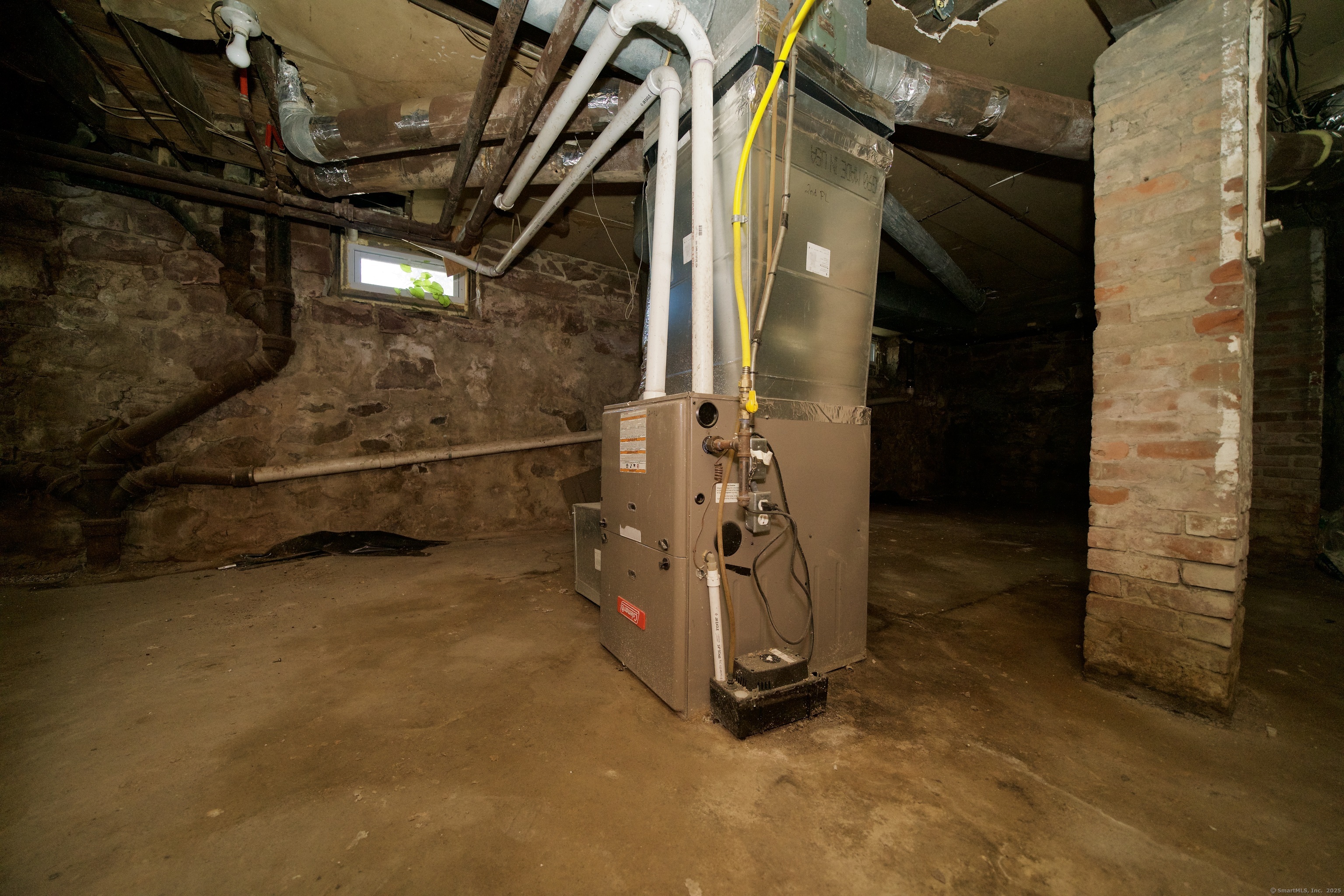 96 Sargeant Street Hartford, CT 06105 - Photo 34 of 37