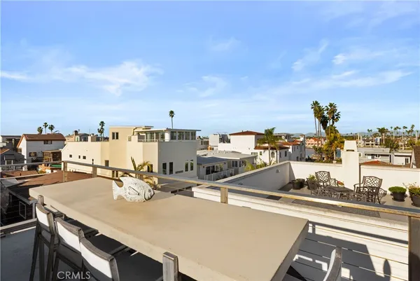 $2,498,000 | 44 61st Place, Long Beach, CA 90803