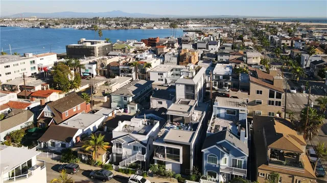 $2,498,000 | 44 61st Place, Long Beach, CA 90803