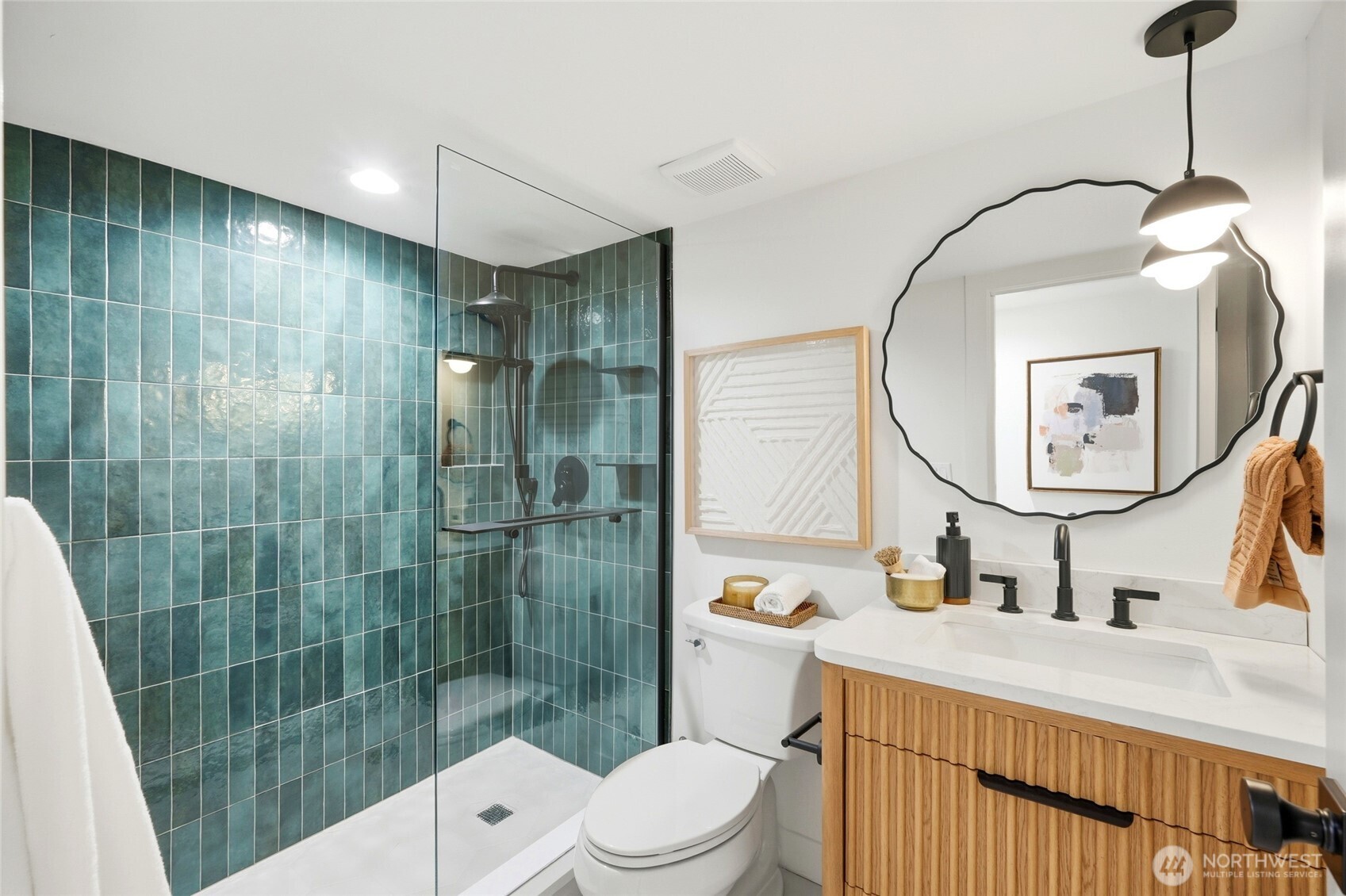 215 North 58th Street Seattle, WA 98103 - Photo 22 of 32