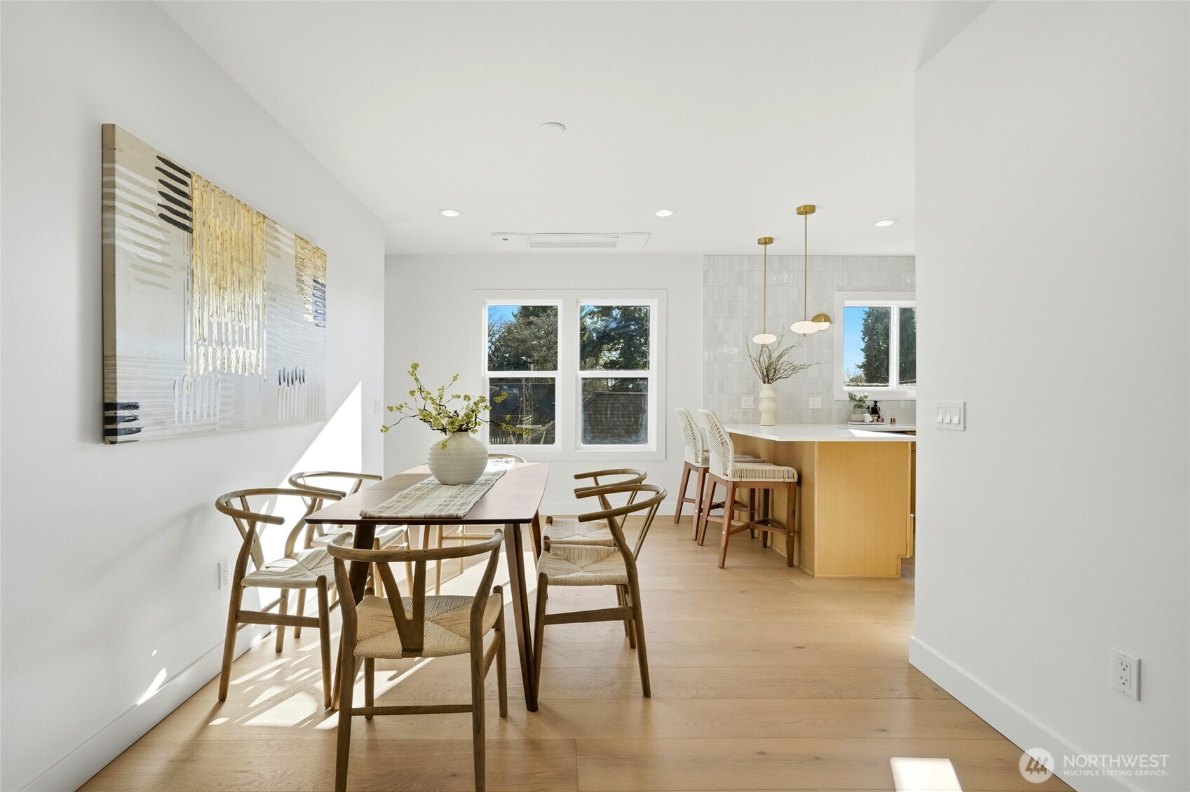 215 North 58th Street Seattle, WA 98103 - Photo 7 of 32