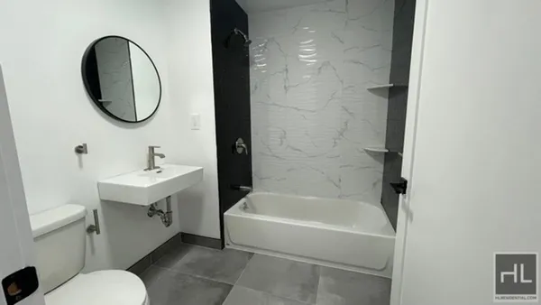 $2,000 | 237 Utica Avenue, Unit 1F | Crown Heights