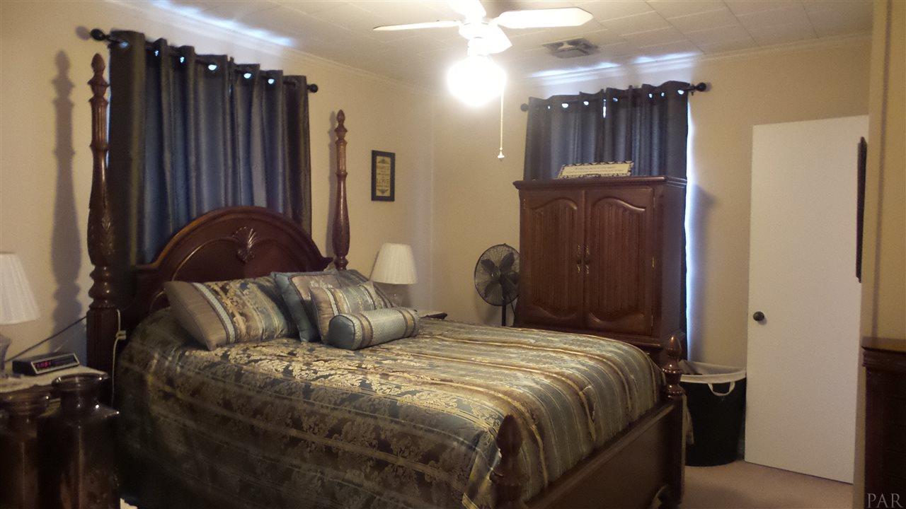405 East Craig Street Atmore, AL 36502 - Photo 13 of 30