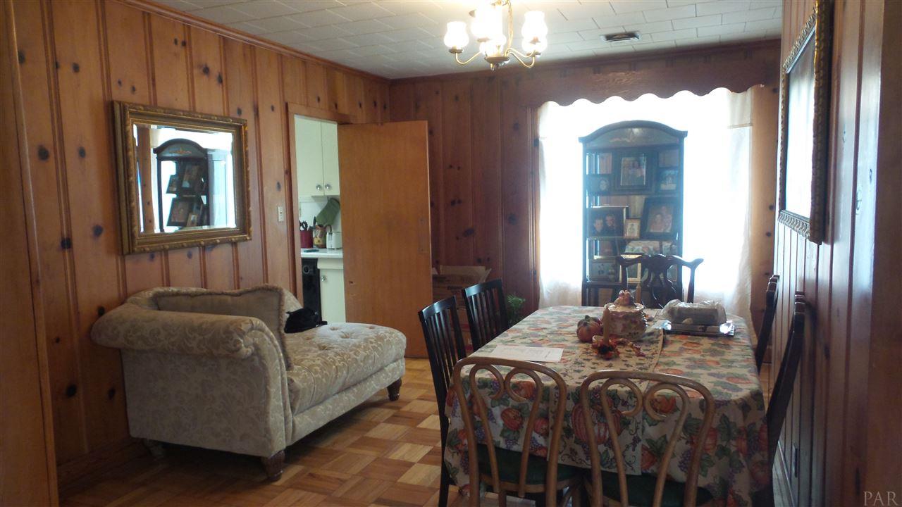 405 East Craig Street Atmore, AL 36502 - Photo 4 of 30