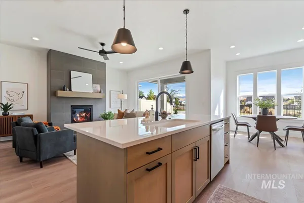$699,900 | 2329 East Monhegan Drive, Eagle, ID 83616